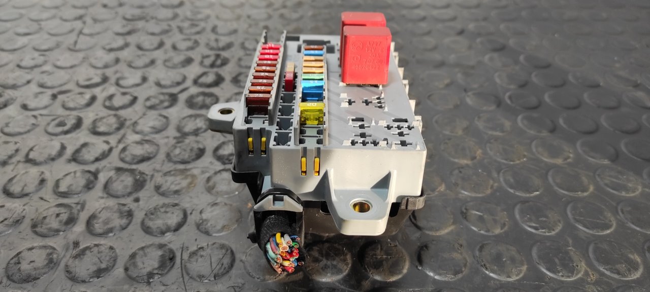 CAJA RELES / FUSIBLES CITROEN JUMPER COMBI (2) - vista 2