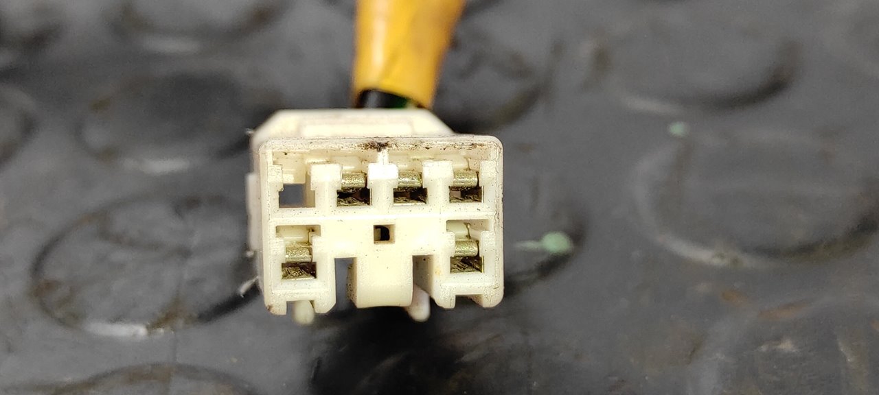 PILOTO TRASERO IZQUIERDO KIA RIO - vista 6