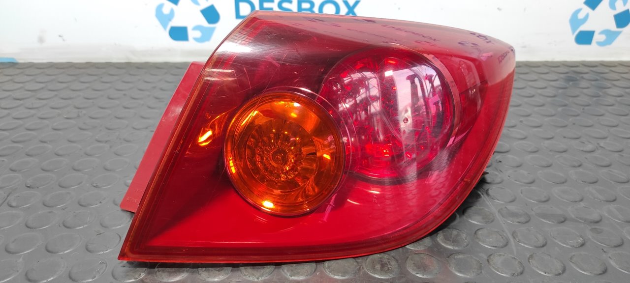 PILOTO TRASERO DERECHO MAZDA 3 BERLINA (BK)