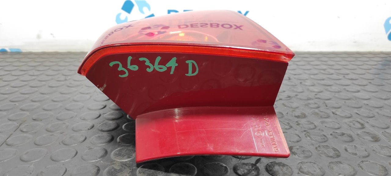 PILOTO TRASERO DERECHO MAZDA 3 BERLINA (BK) - vista 6