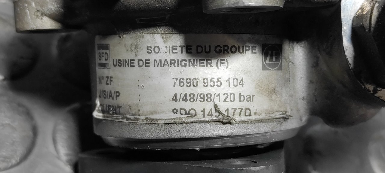 BOMBA DIRECCION AUDI A4 BERLINA (8E) - vista 2