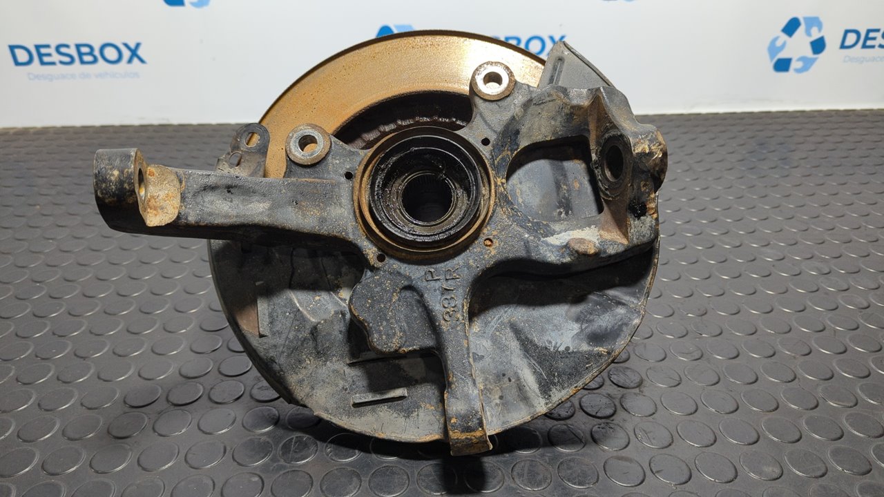 MANGUETA DELANTERA DERECHA MITSUBISHI L 200 (K6/7)