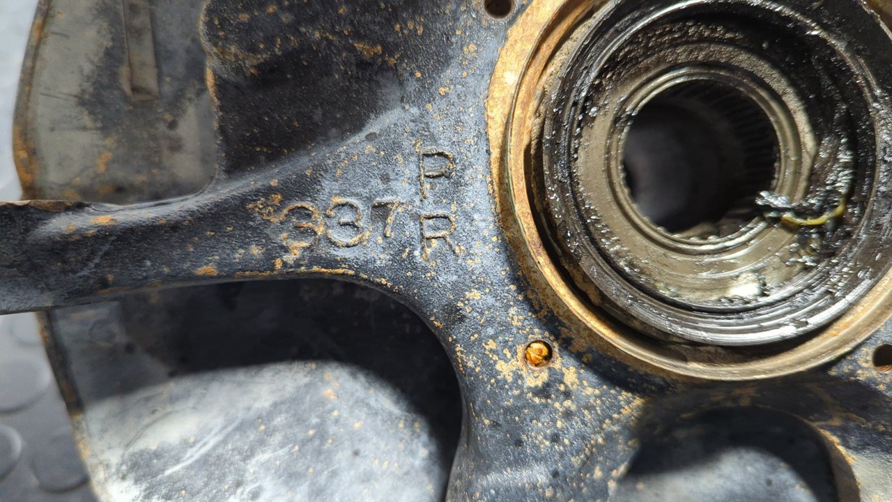 MANGUETA DELANTERA DERECHA MITSUBISHI L 200 (K6/7) - vista 3