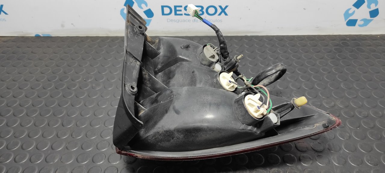 PILOTO TRASERO DERECHO KIA RIO - vista 4