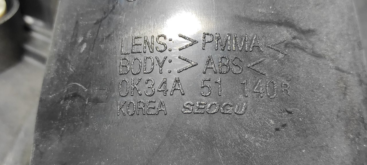 PILOTO TRASERO DERECHO KIA RIO - vista 7