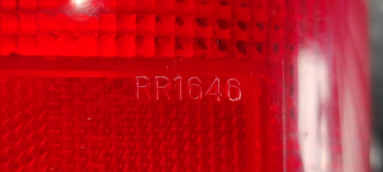PILOTO TRASERO DERECHO MITSUBISHI L 200 (K6/7) - vista 3