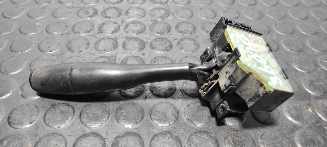 MANDO LIMPIA MITSUBISHI L 200 (K6/7) - vista 6