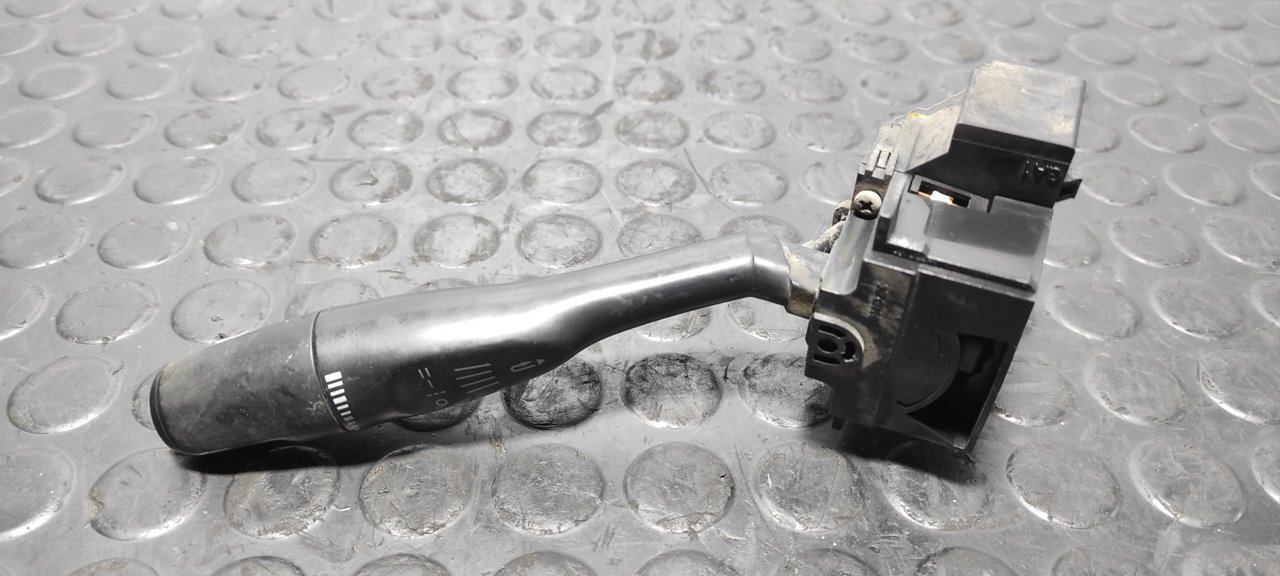 MANDO LIMPIA MITSUBISHI L 200 (K6/7) - vista 5