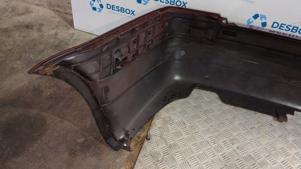 PARAGOLPES TRASERO VOLKSWAGEN PASSAT BERLINA (3B2) - vista 2