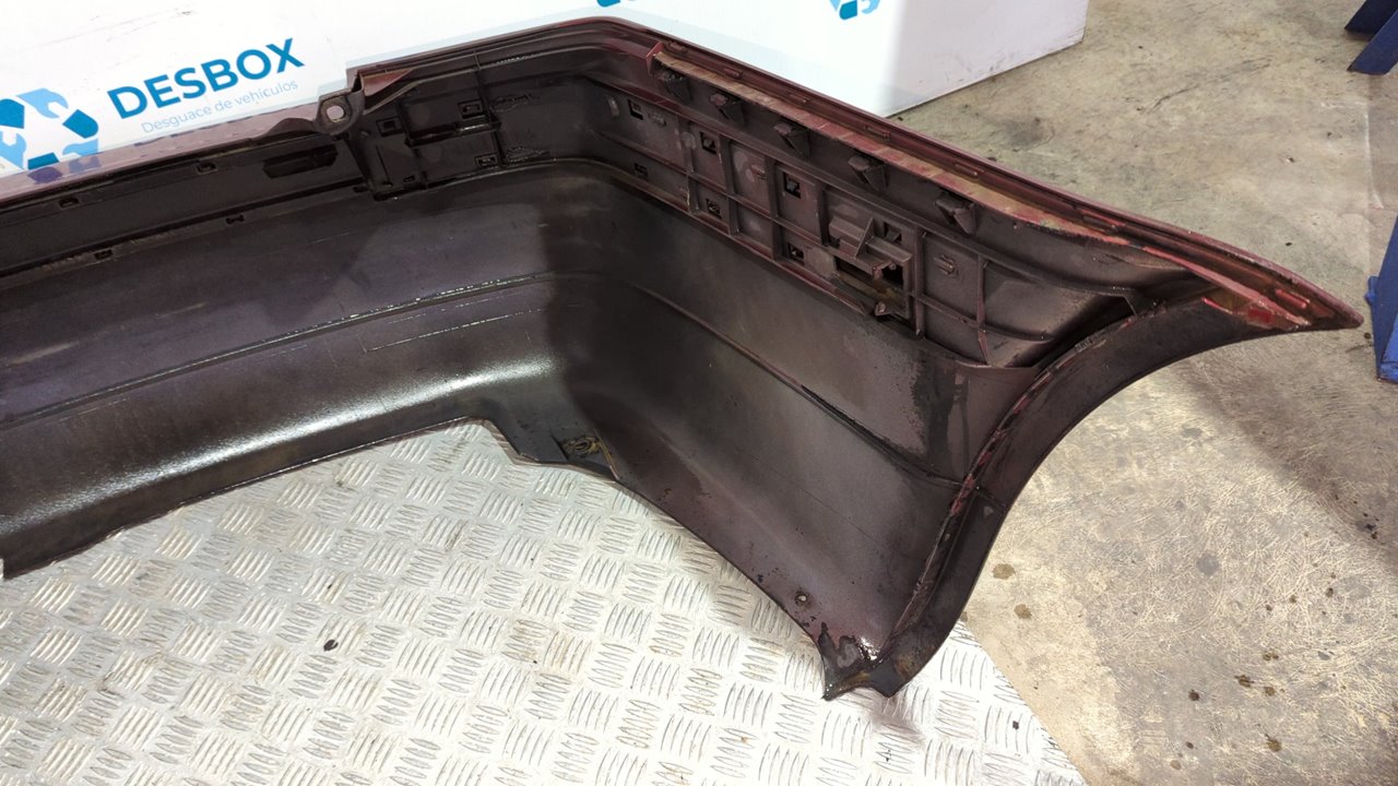 PARAGOLPES TRASERO VOLKSWAGEN PASSAT BERLINA (3B2) - vista 5