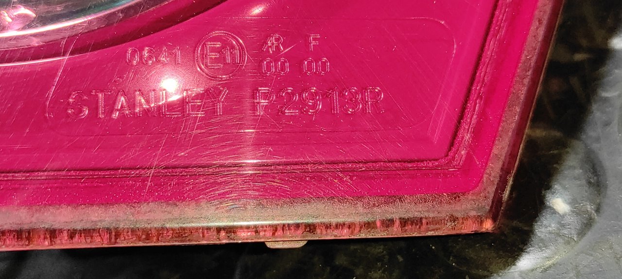 PILOTO PORTON DERECHO MAZDA 3 BERLINA (BK) - vista 2