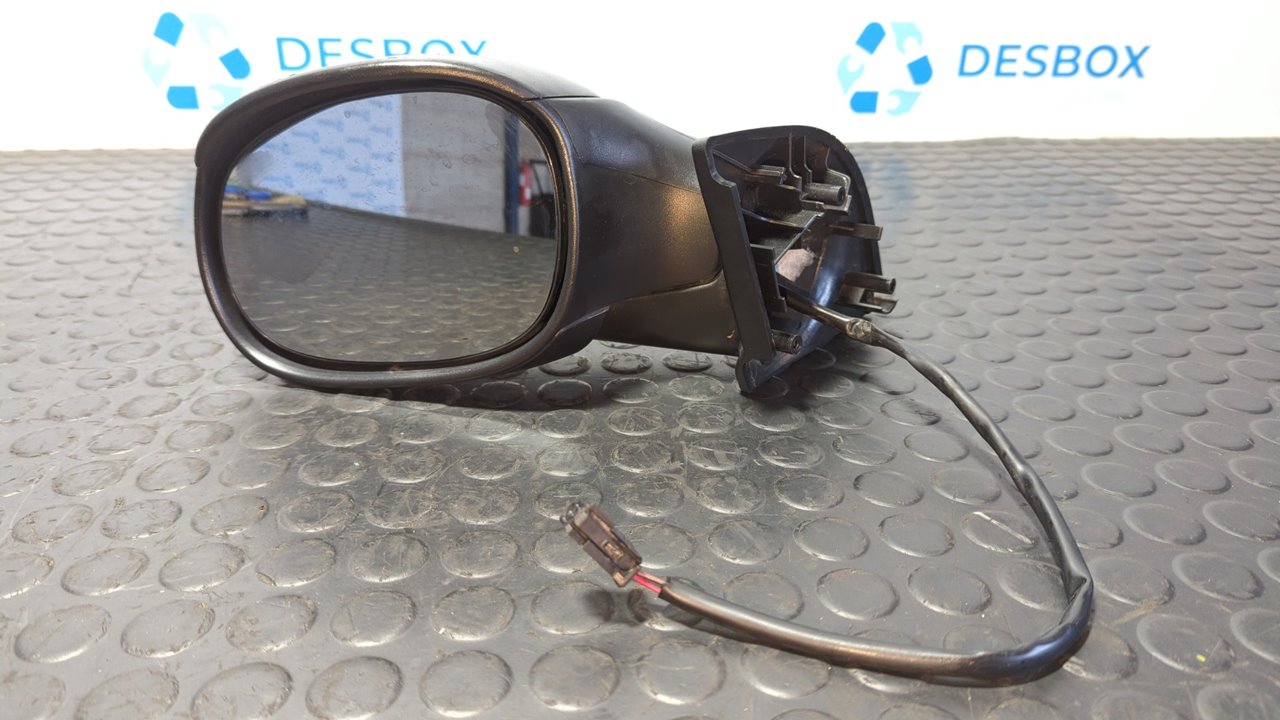 RETROVISOR IZQUIERDO CITROEN C3