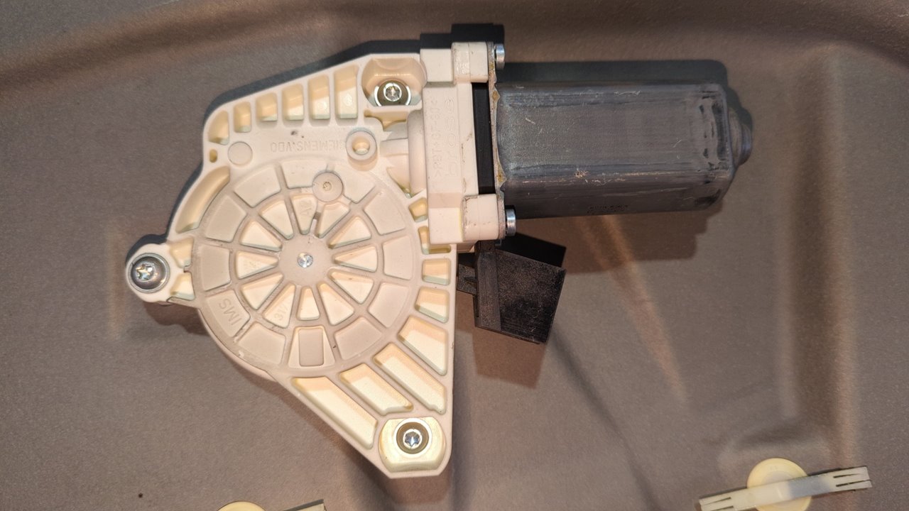 ELEVALUNAS DELANTERO DERECHO MERCEDES-BENZ CLASE A (W169) - vista 3