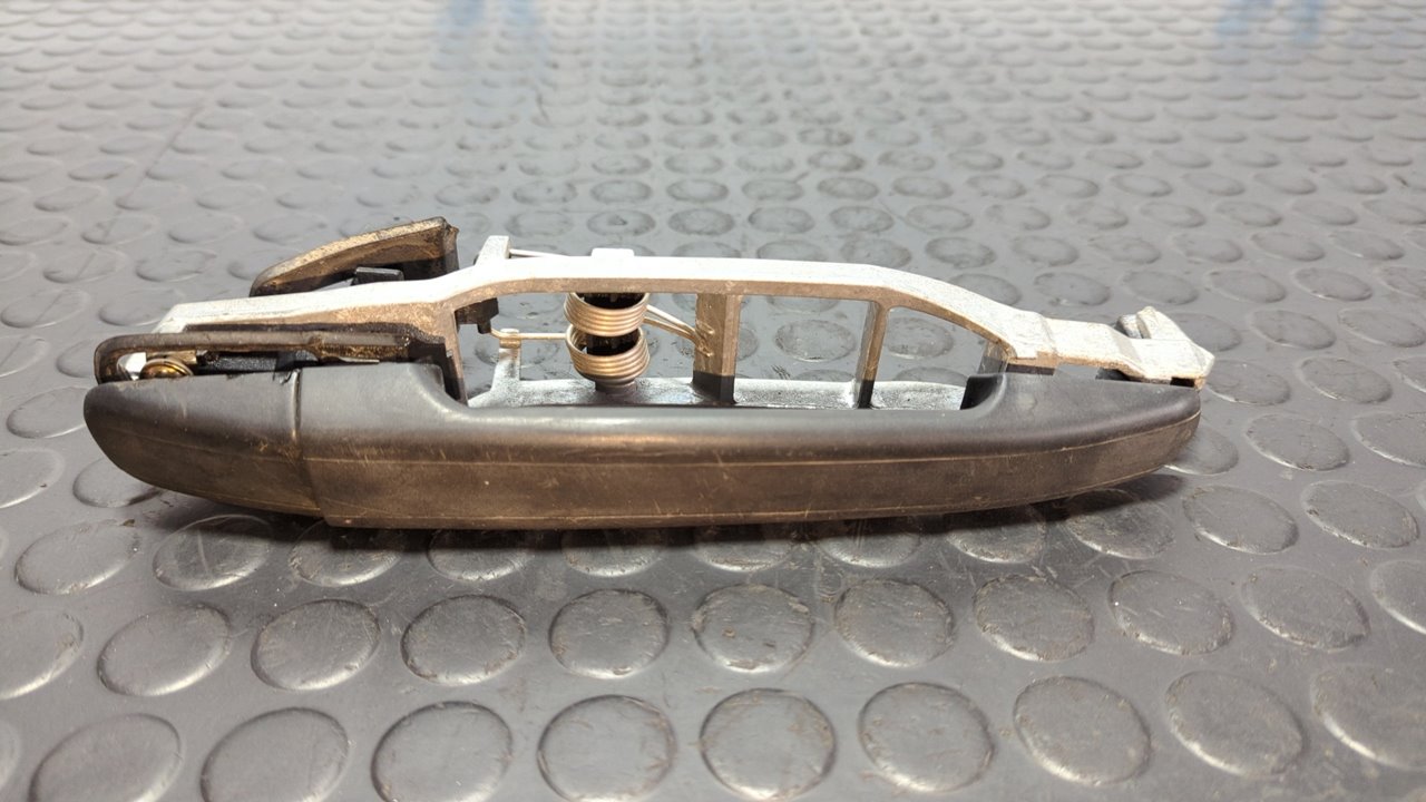 MANETA  TRASERA IZQUIERDA MERCEDES CLASE C (W202) - vista 3