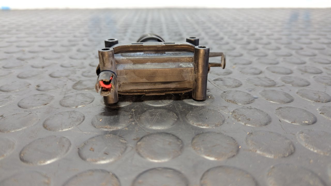 MOTOR CIERRE CENTRALIZADO DELANTERO IZQUIERDO MERCEDES CLASE E (W124) - vista 3