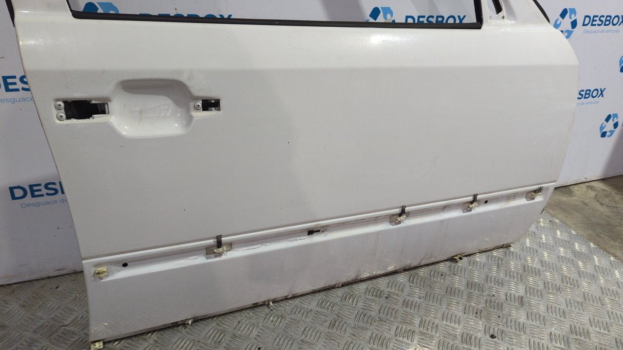 PUERTA DELANTERA DERECHA MERCEDES-BENZ CLASE E (W124) - vista 6