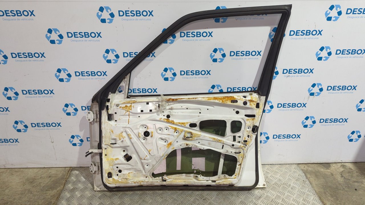 PUERTA DELANTERA DERECHA MERCEDES-BENZ CLASE E (W124) - vista 3