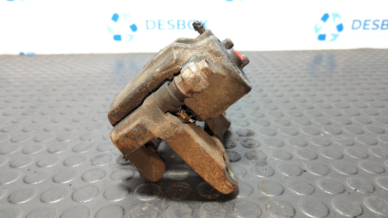 PINZA DE FRENO DELANTERA IZQUIERDA MITSUBISHI MONTERO PININ (H60/H70) - vista 3