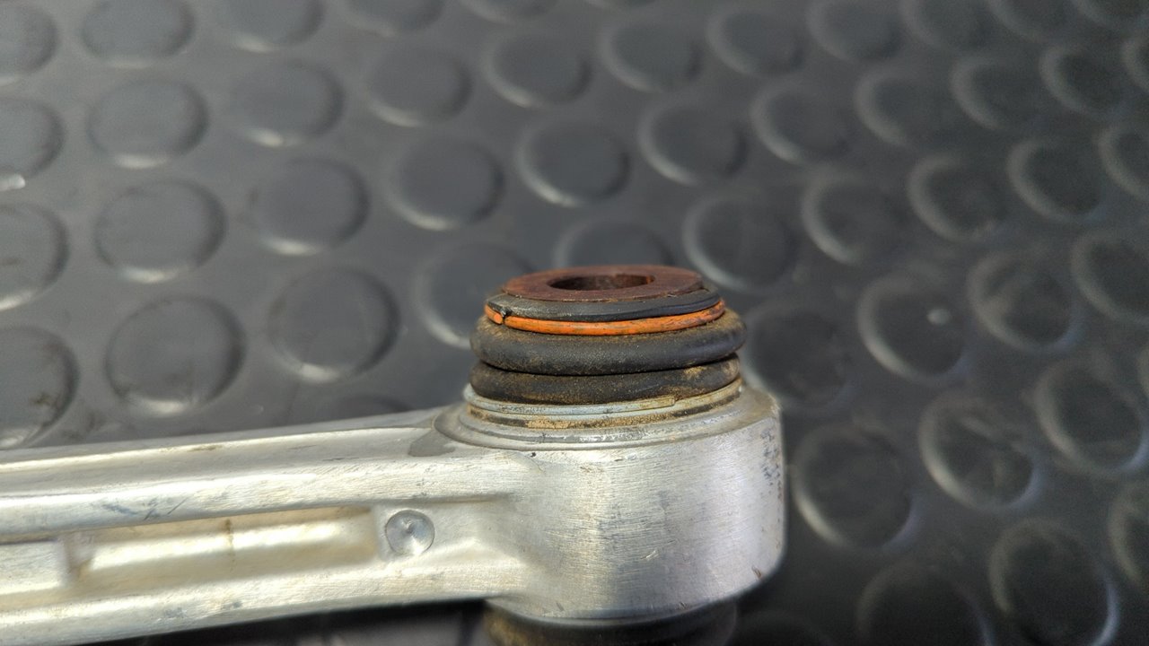 BRAZO IZQUIERDO INFERIOR TRASERO PORSCHE BOXSTER (TIPO 987) - vista 6