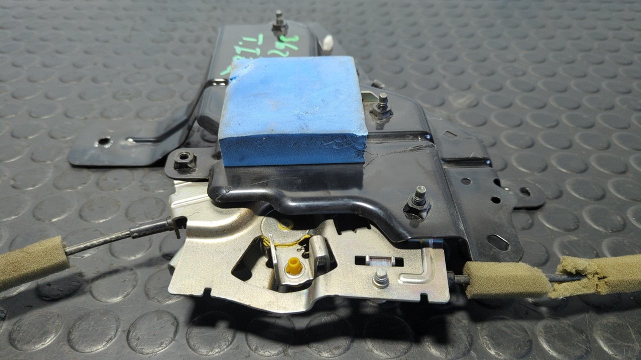 CERRADURA PUERTA TRASERA IZQUIERDA NISSAN NV 200 (M20) - vista 2