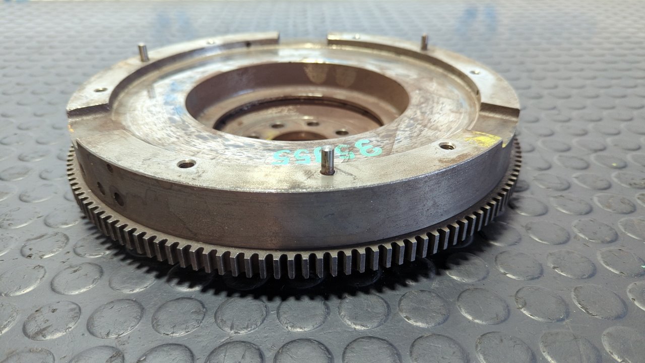 VOLANTE MOTOR MERCEDES-BENZ VITO (W638) CAJA CERRADA - vista 3