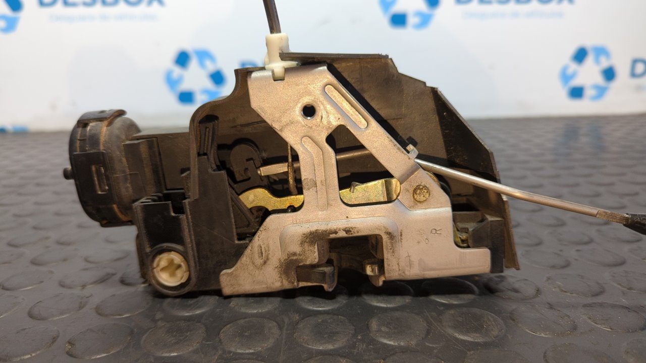 CERRADURA PUERTA DELANTERA DERECHA MERCEDES-BENZ CLASE A (W168) - vista 2