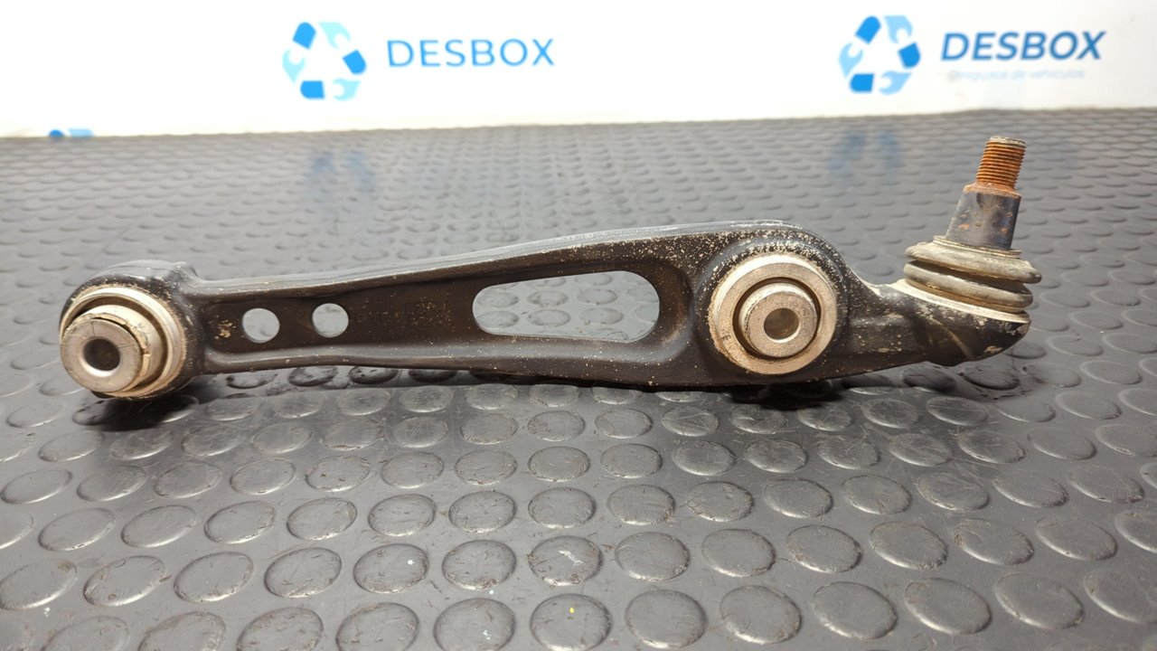 BRAZO DERECHO SUPERIOR DELANTERO LAND ROVER RANGE ROVER