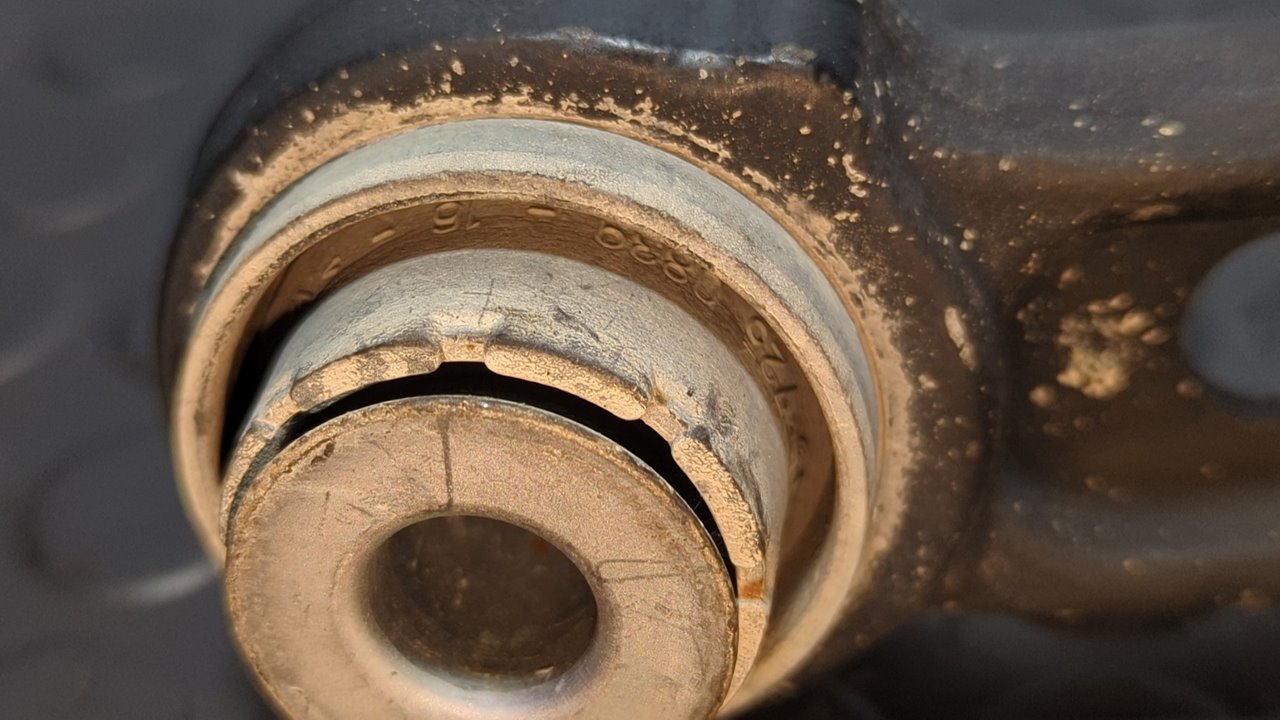 BRAZO DERECHO SUPERIOR DELANTERO LAND ROVER RANGE ROVER - vista 8