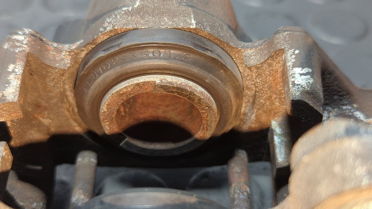 PINZA DE FRENO TRASERA DERECHA MERCEDES-BENZ CLASE E (W124) BERLINA - vista 2