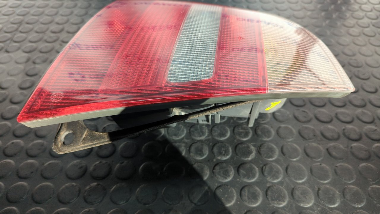 PILOTO TRASERO IZQUIERDO SKODA OCTAVIA BERLINA (1U2) - vista 7