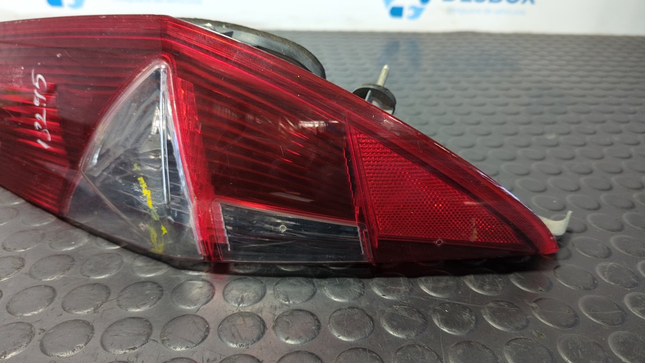 PILOTO TRASERO DERECHO FIAT PUNTO BERLINA (188) - vista 5