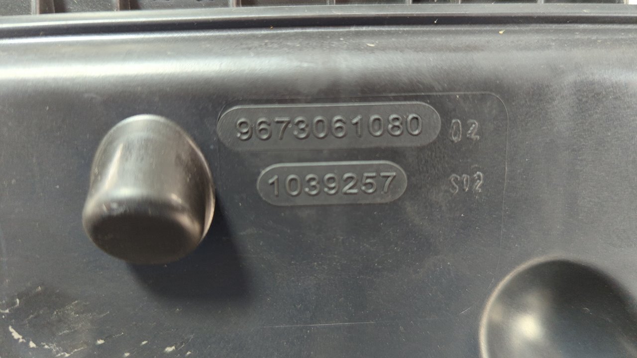 CAJA FILTRO AIRE CITROEN C4 AIRCROSS - vista 6