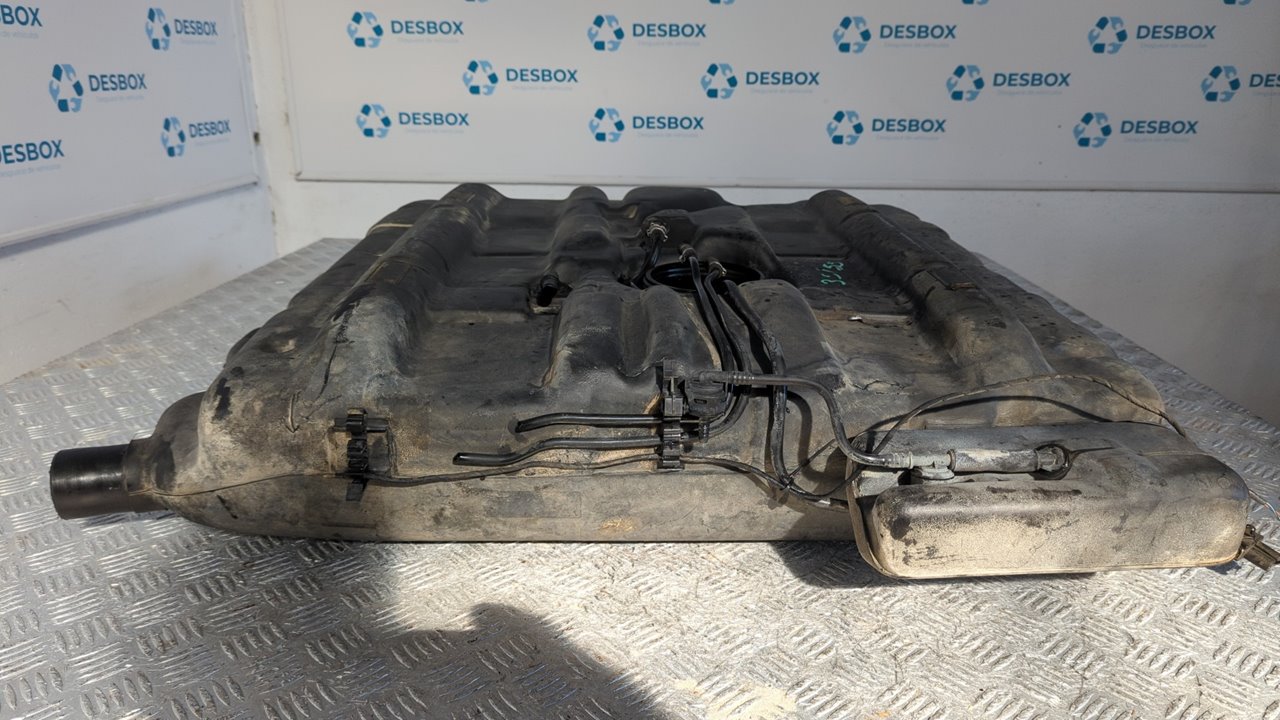 DEPOSITO COMBUSTIBLE MERCEDES-BENZ VITO (W638) CAJA CERRADA - vista 6