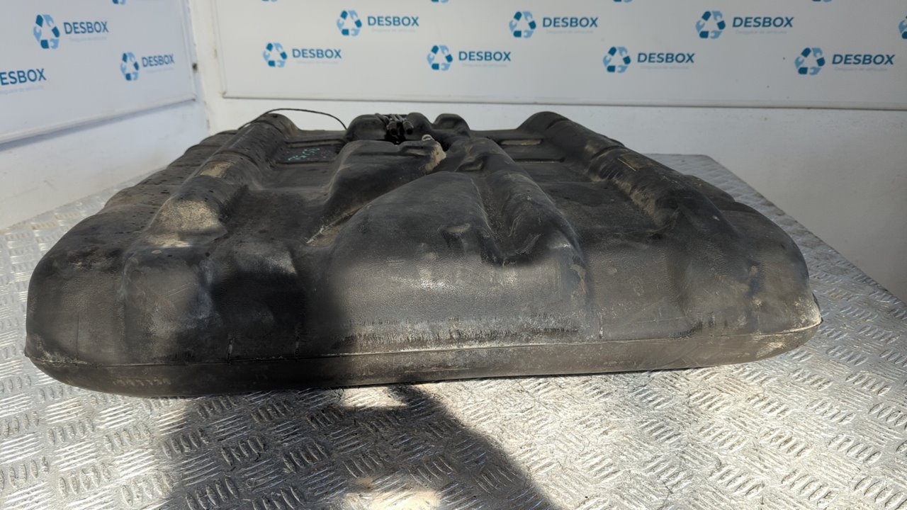DEPOSITO COMBUSTIBLE MERCEDES-BENZ VITO (W638) CAJA CERRADA - vista 3