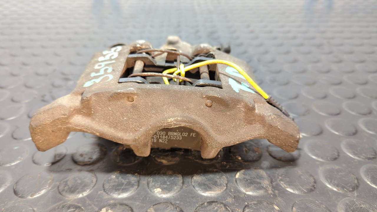 PINZA DE FRENO TRASERA DERECHA MERCEDES-BENZ VITO (W638) CAJA CERRADA - vista 2