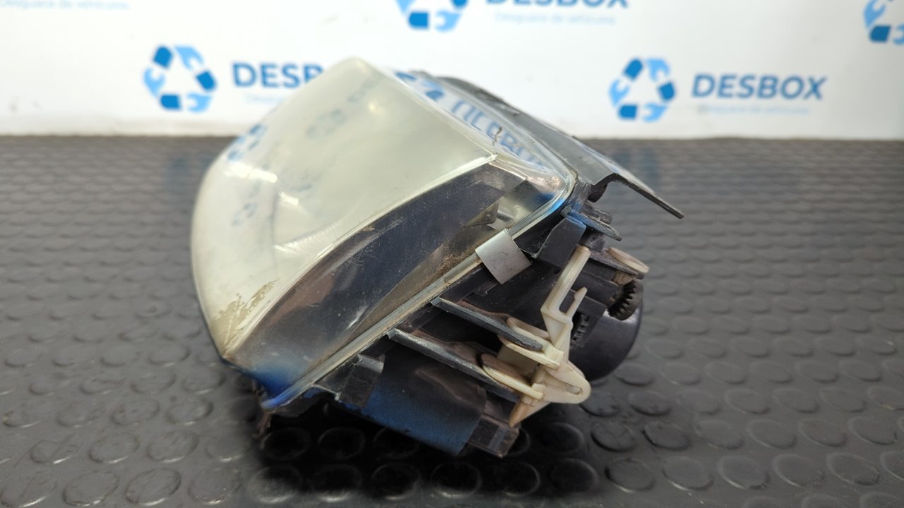 FARO IZQUIERDO VOLKSWAGEN POLO BERLINA (6N2) - vista 4