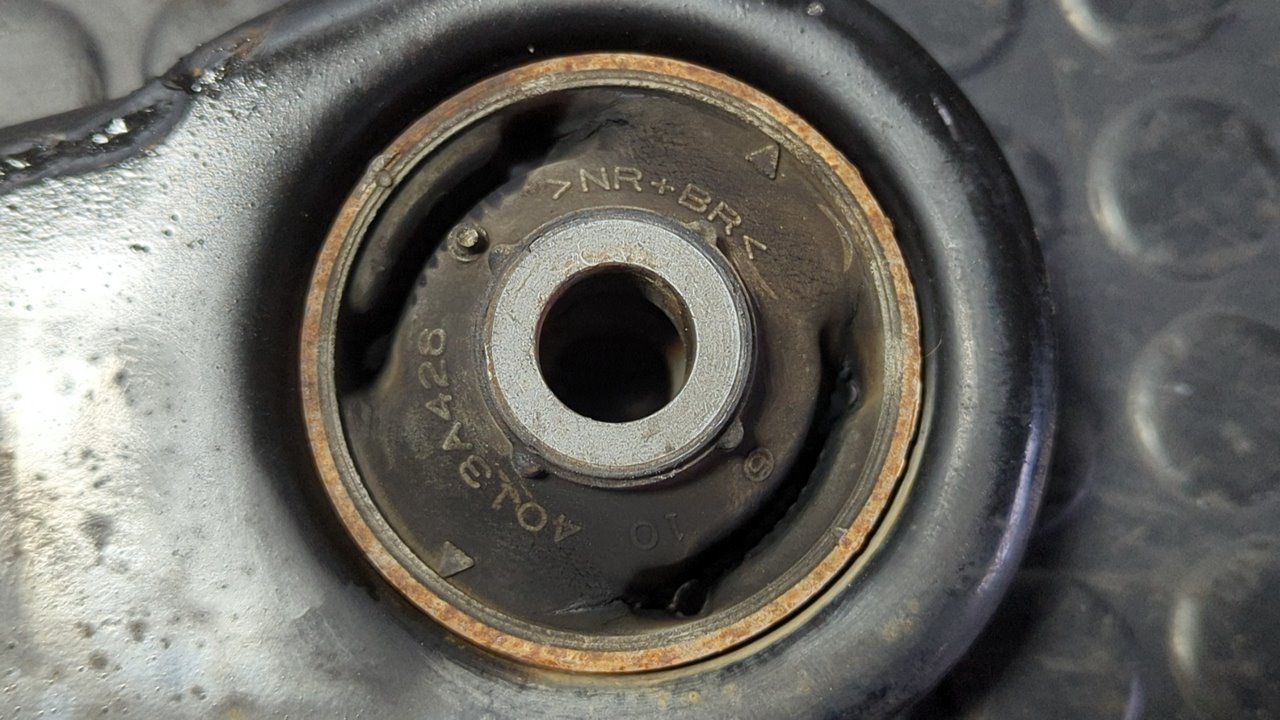 BRAZO IZQUIERDO INFERIOR DELANTERO CITROEN C4 AIRCROSS - vista 4