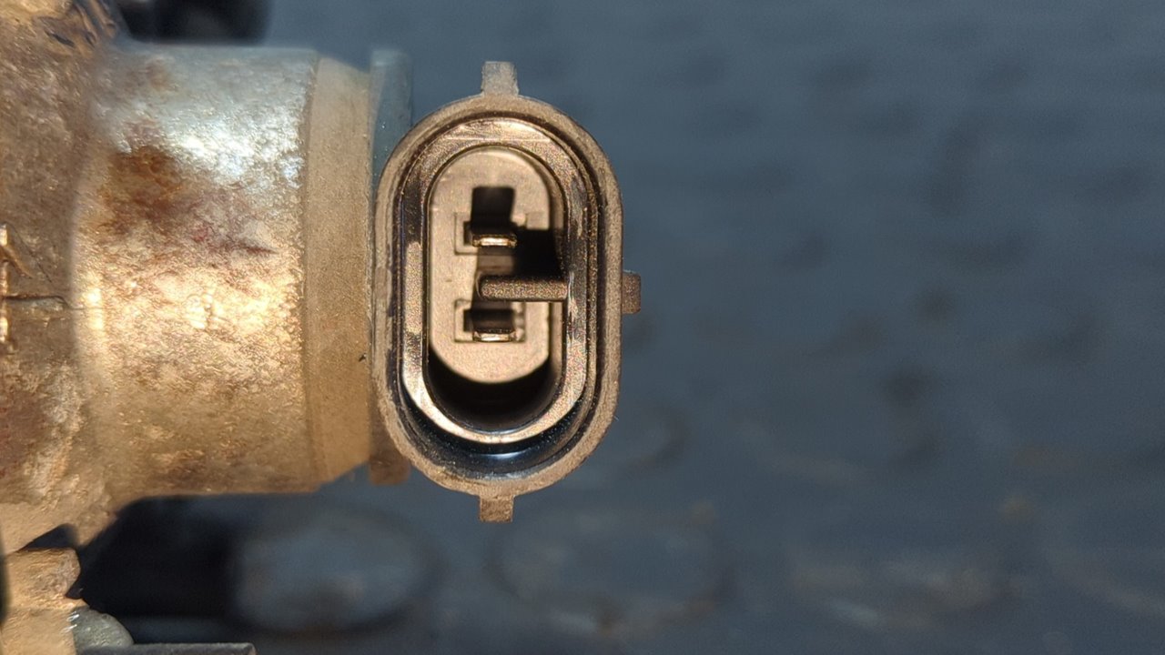 FARO ANTINIEBLA IZQUIERDO AUDI A4 BERLINA (8E) - vista 2