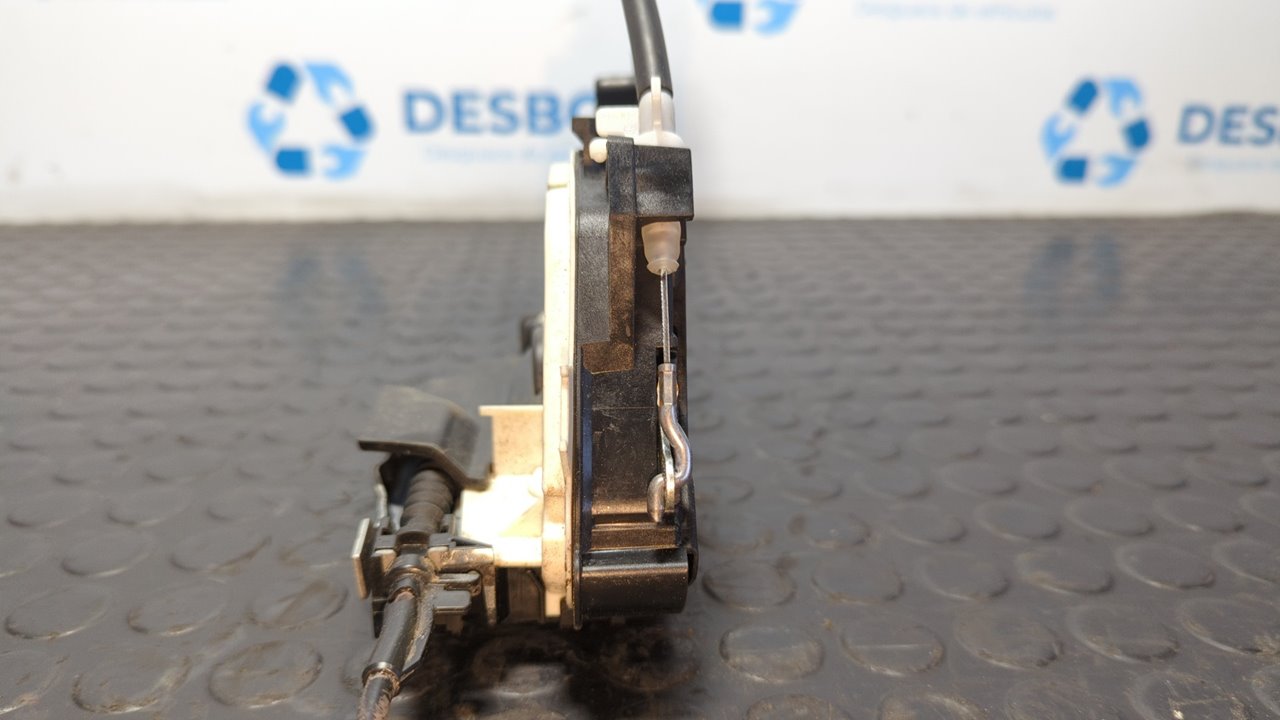 CERRADURA PUERTA DELANTERA DERECHA VOLKSWAGEN GOLF VI (5K1) - vista 6