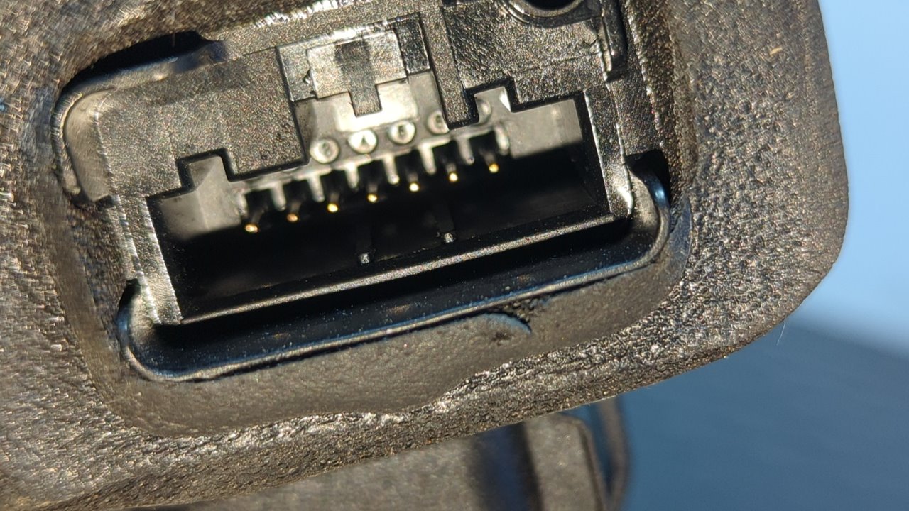 CERRADURA PUERTA DELANTERA DERECHA VOLKSWAGEN GOLF VI (5K1) - vista 2