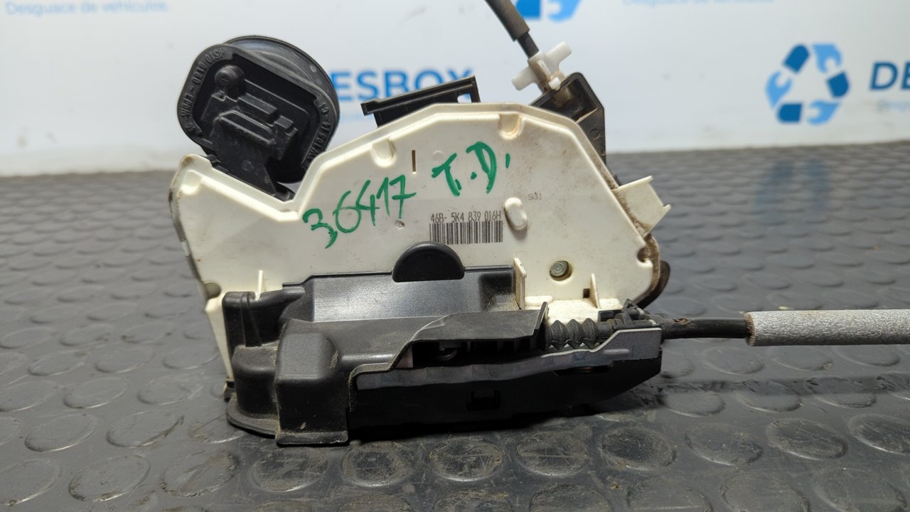 CERRADURA PUERTA TRASERA DERECHA VOLKSWAGEN GOLF VI (5K1)