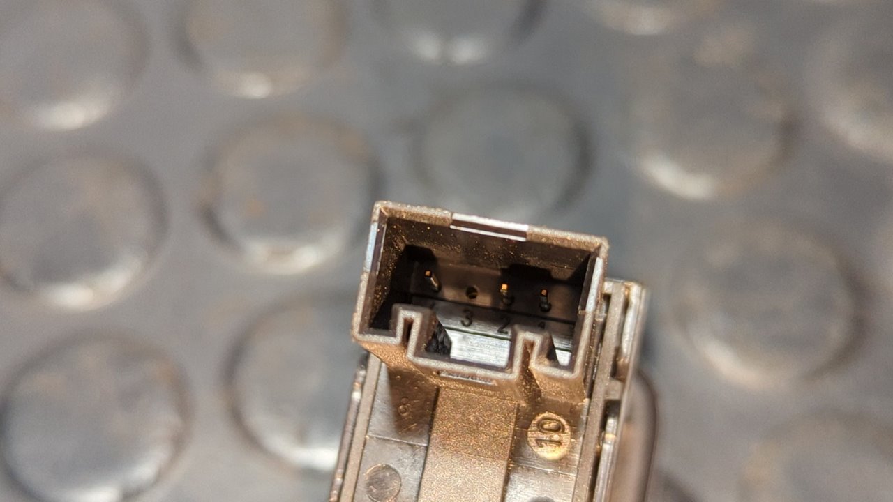 MANDO ELEVALUNAS TRASERO IZQUIERDO VOLKSWAGEN GOLF VI (5K1) - vista 4