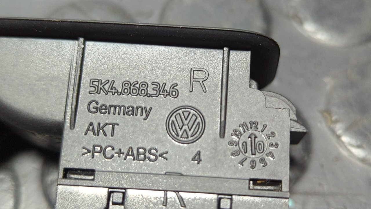 MANDO ELEVALUNAS TRASERO DERECHO VOLKSWAGEN GOLF VI (5K1) - vista 6