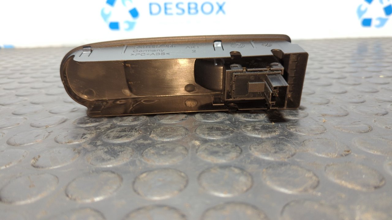 MANDO ELEVALUNAS DELANTERO DERECHO VOLKSWAGEN GOLF VI (5K1) - vista 4