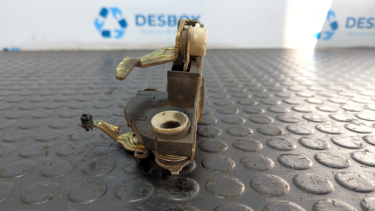 CERRADURA PUERTA DELANTERA DERECHA MERCEDES CLASE E (W124) - vista 5