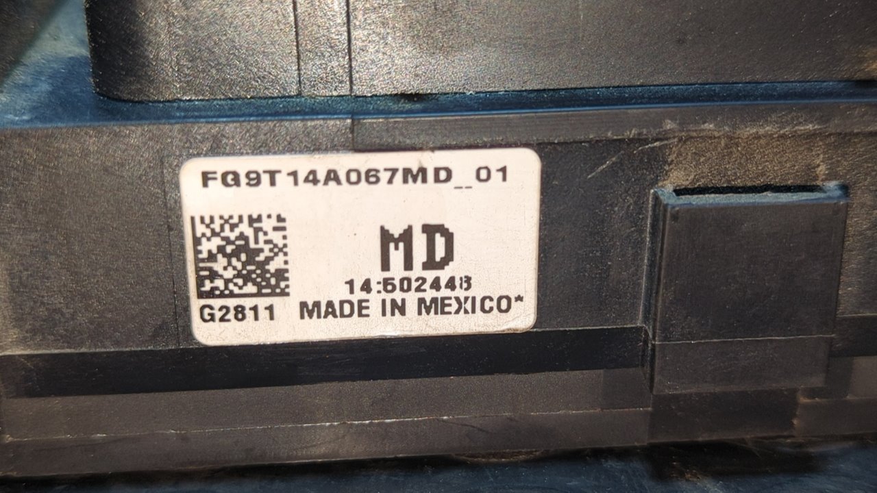 CAJA RELES / FUSIBLES FORD MONDEO LIM. - vista 2