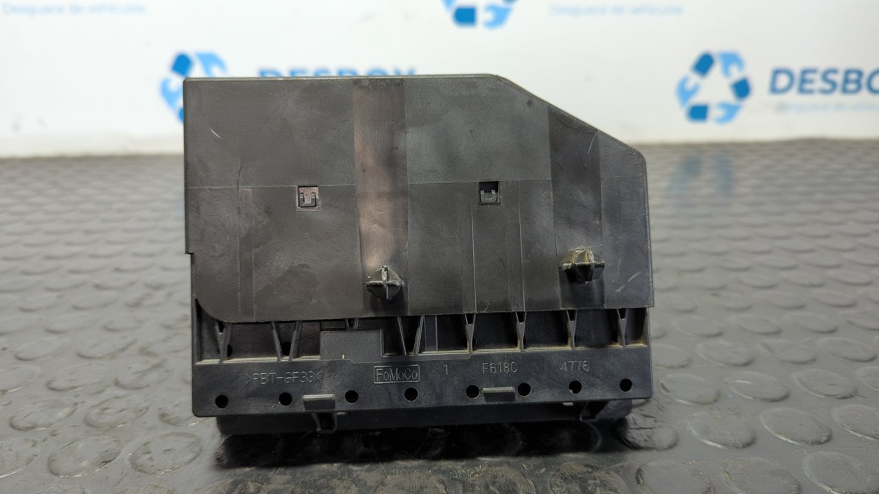 CAJA RELES / FUSIBLES FORD MONDEO LIM. - vista 2