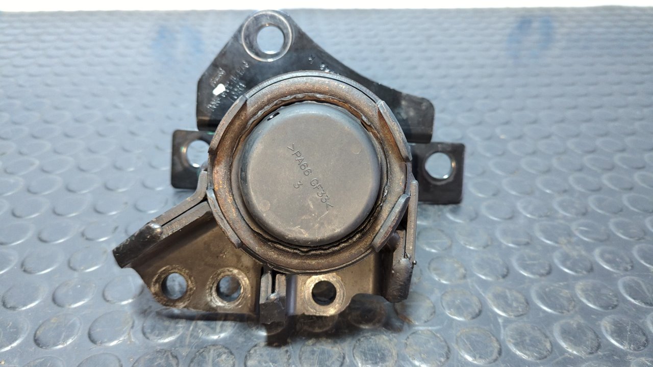 SOPORTE MOTOR FORD MONDEO LIM. - vista 3