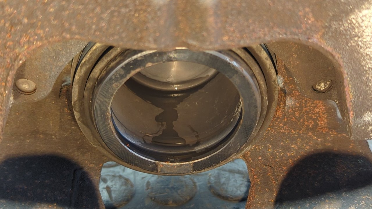 PINZA DE FRENO DELANTERA DERECHA FORD MONDEO LIM. - vista 5