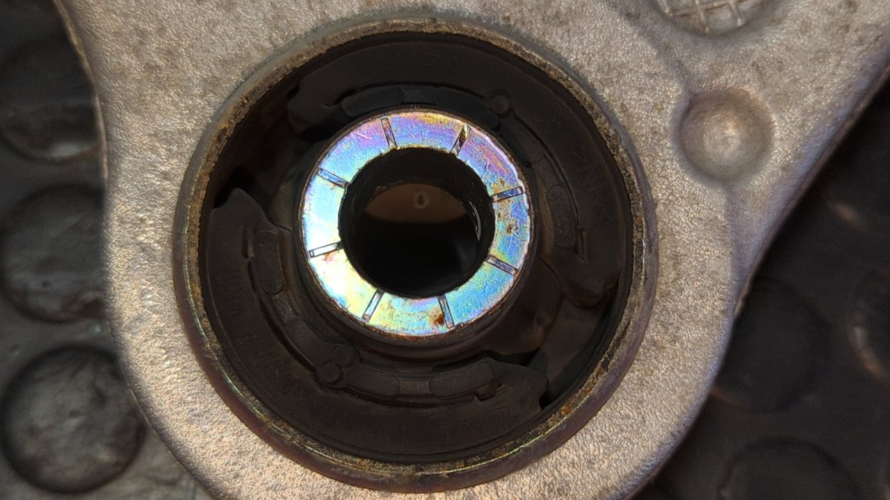 BRAZO DERECHO INFERIOR DELANTERO FORD MONDEO LIM. - vista 2